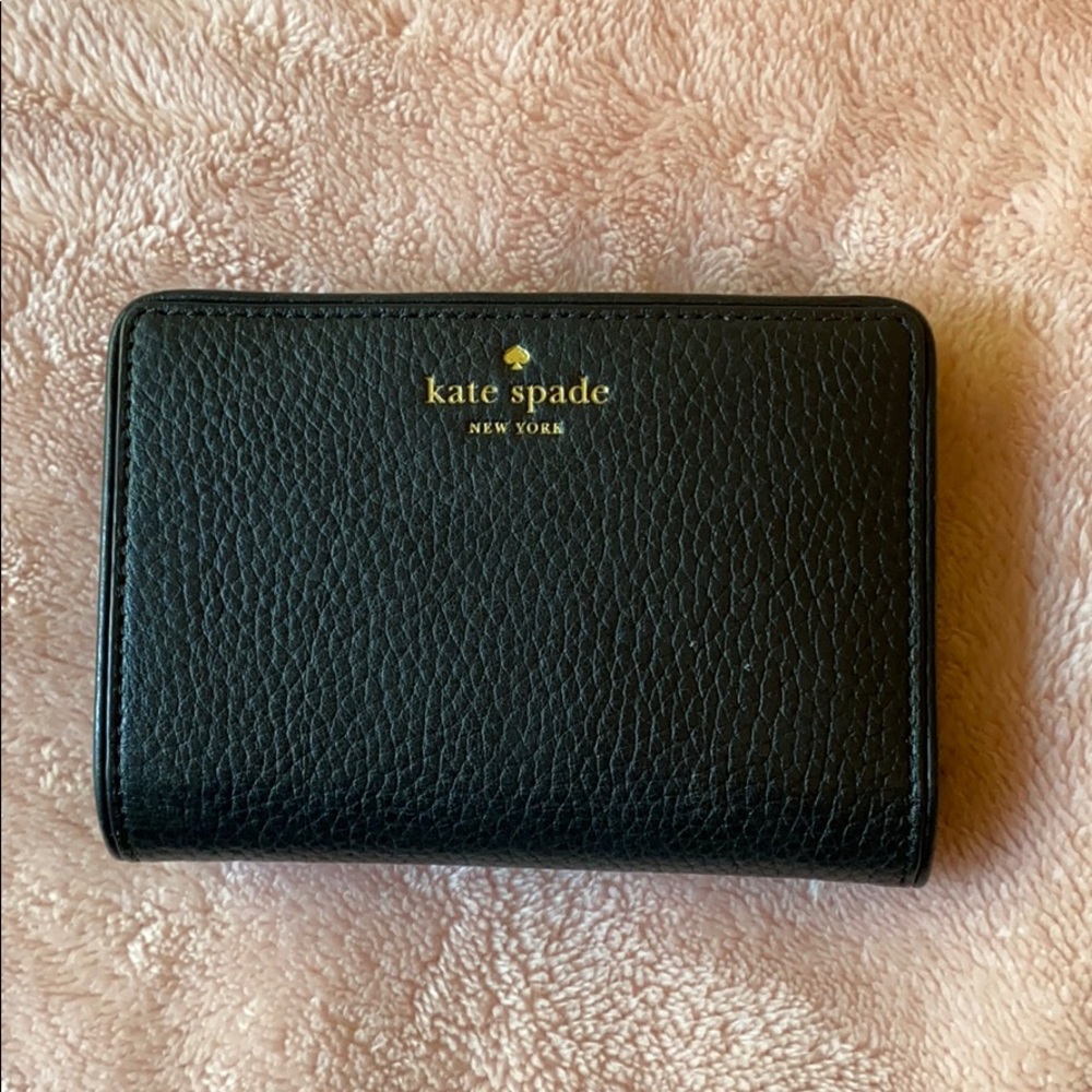 Kate Spade medium slim bifold wallet